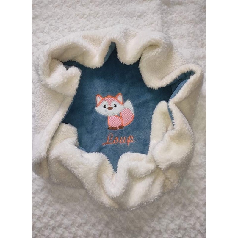 Couverture bébé personnalisée et son motif chouette ou autre motif